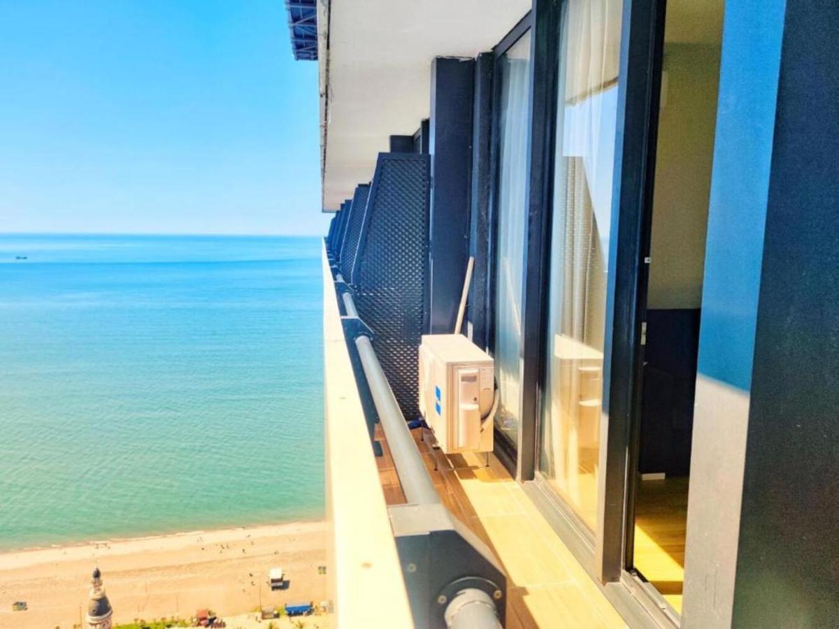 Seaside Resort In New Orbi Twins Batumi Exteriör bild