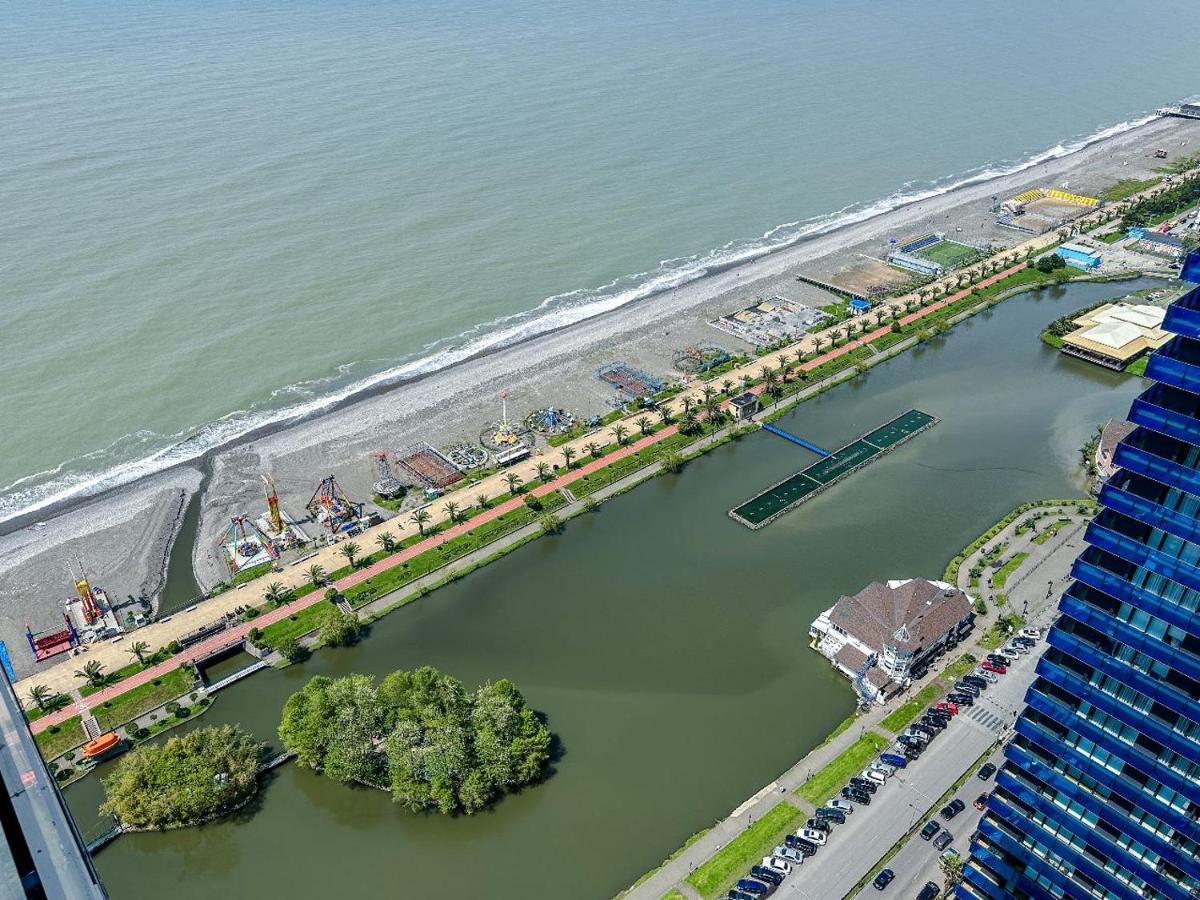 Seaside Resort In New Orbi Twins Batumi Exteriör bild