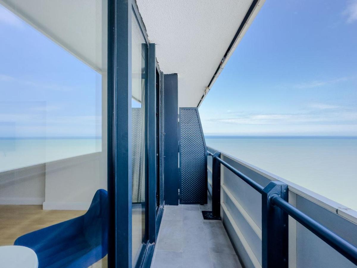 Seaside Resort In New Orbi Twins Batumi Exteriör bild